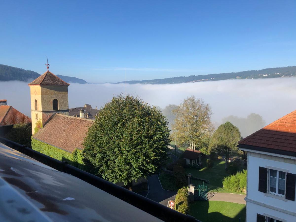 Chambres D'Hotes Le Passiflore Les Brenets Buitenkant foto