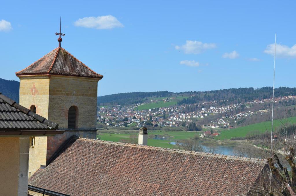 Chambres D'Hotes Le Passiflore Les Brenets Buitenkant foto